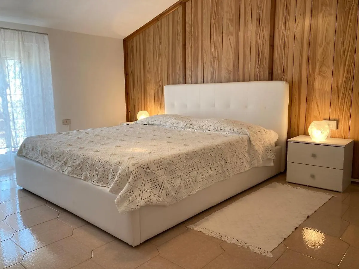 Casa Sonia Apartment Giba Italy